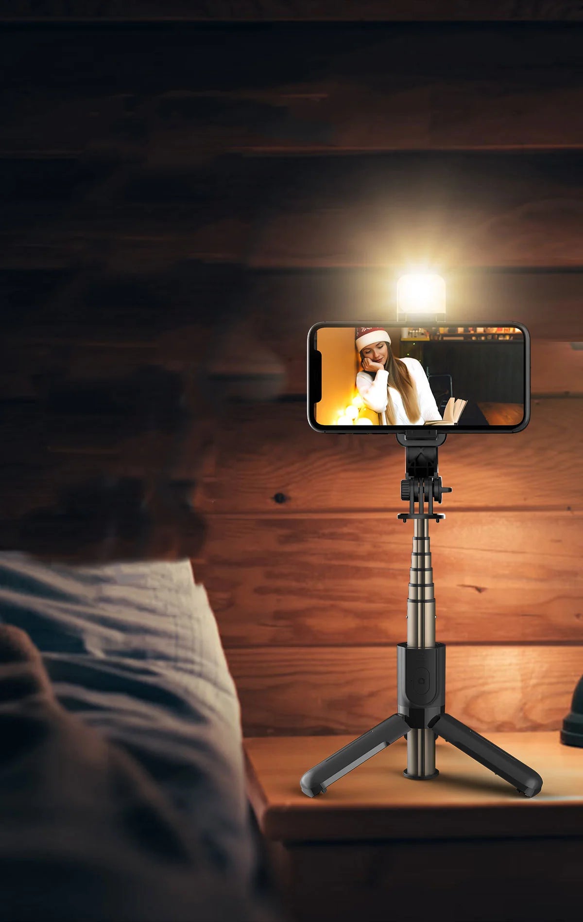 Versatile All-In-One Mobile Streaming Stand