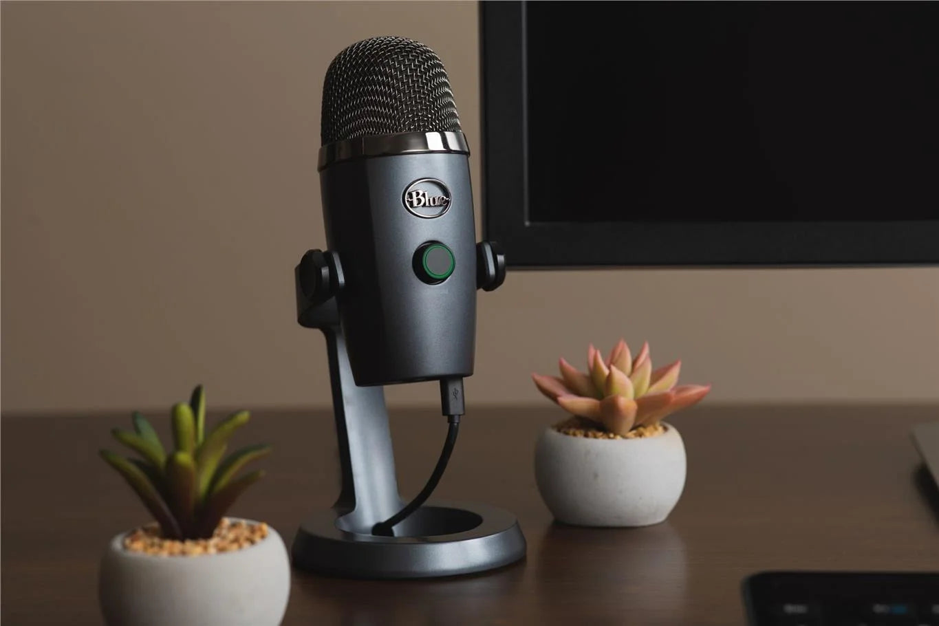 Blue Yeti Nano Premium USB Microphone (Shadow Gray)