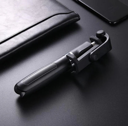 Universal Bluetooth Selfie Stick for Apple, Adjustable Tripod Stand with Live Streaming Mount for Mobile Devices